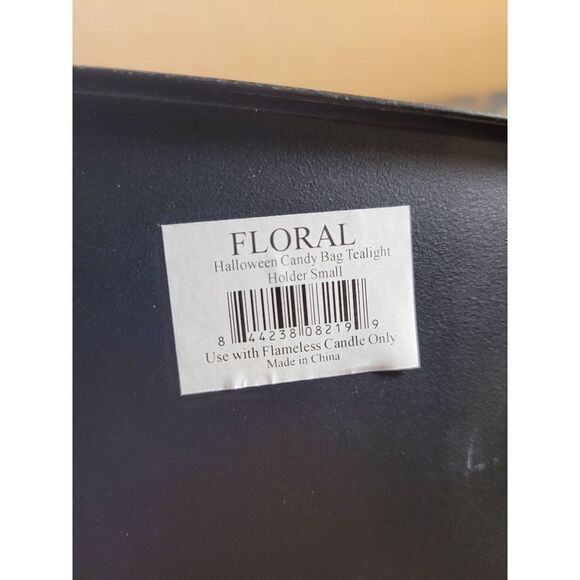 Spider Metal Luminary  - Picture 9 of 9